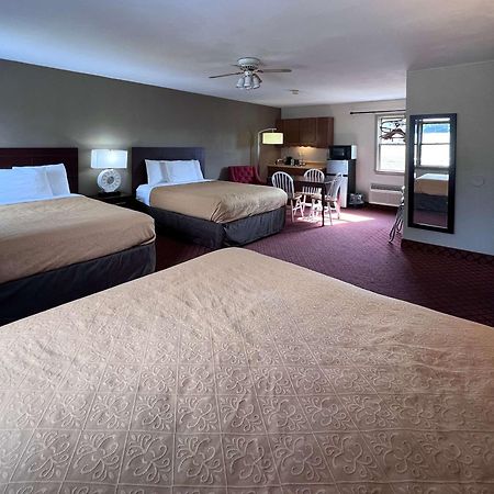 Rodeway Inn & Suites เฮอร์ชีย์ ภายนอก รูปภาพ